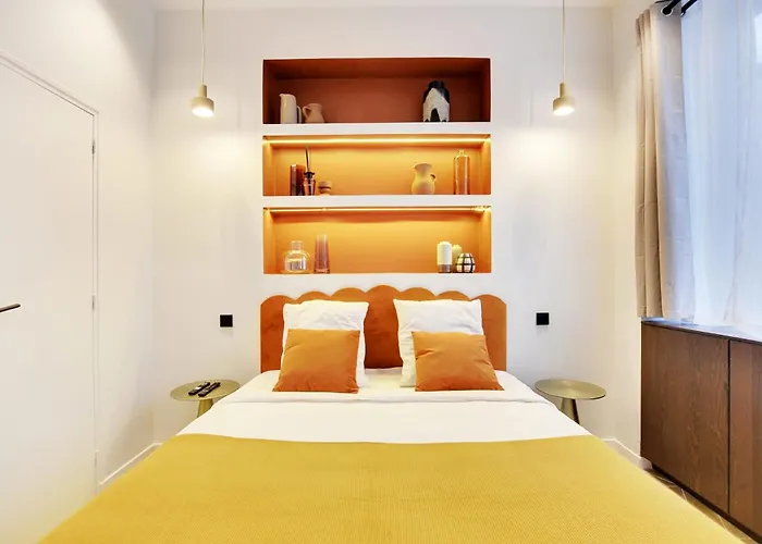11 - Charming L010 * 파리